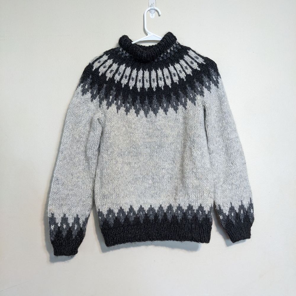 Vintage Icelandic Lopapeysa Wool Sweater in Gray Size Small - Picture 5 of 5